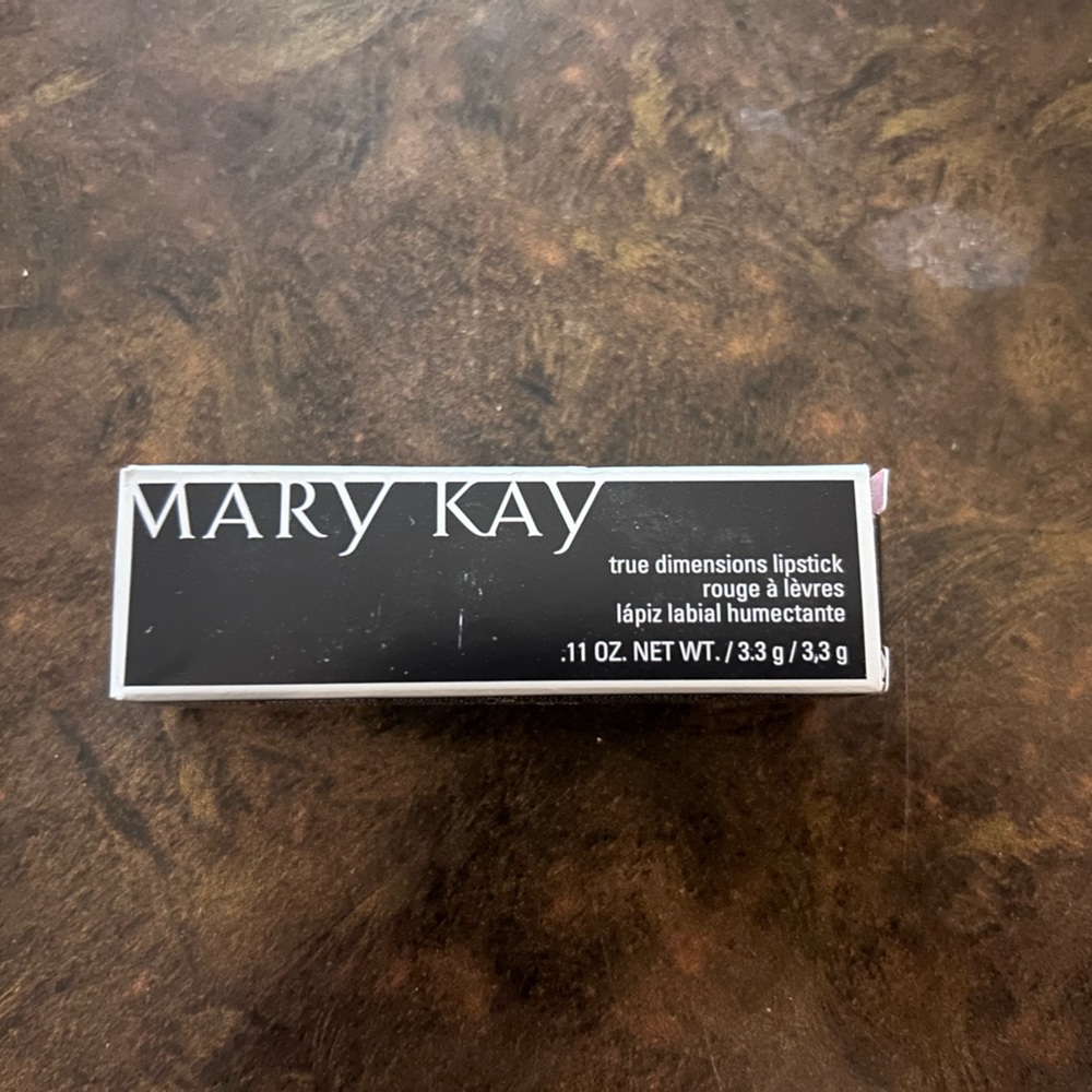 Mary Kay True Dimensions lipstick